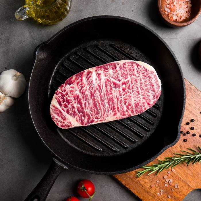 MELTIQUE Beef Striploin Portion Cut