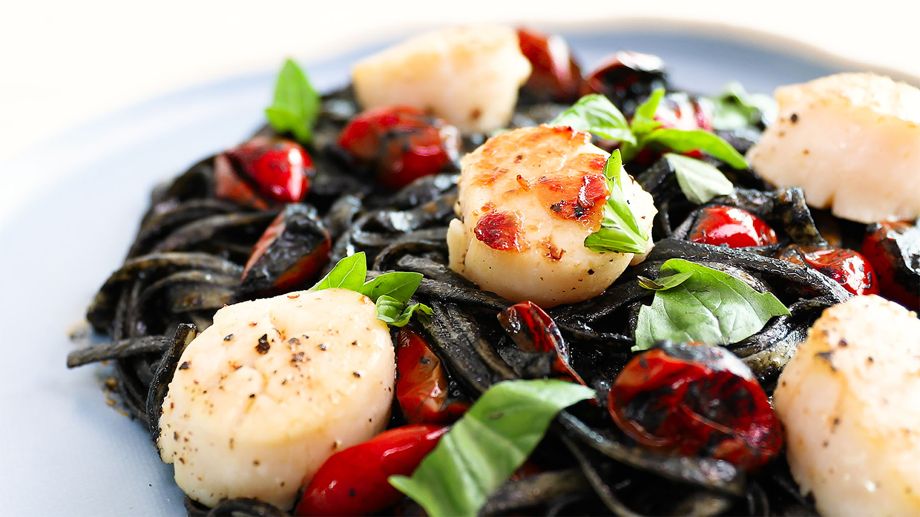 Cuttlefish Ink Linguine with Seared Scallop Recipe